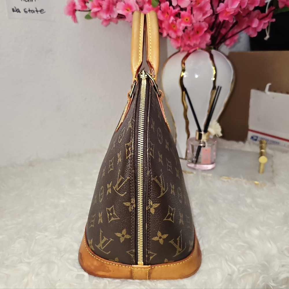 🔥😍Beautiful Condition😍🔥 Louis Vuitton Brown Monogram Handbag - Picture 8 of 17